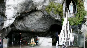 Lourdes