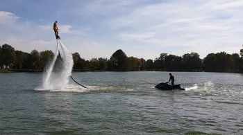 Pourquoi chercher plus loin - Jet Ski Flyboard