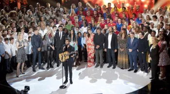 300 CHOEURS POUR + DE VIE
