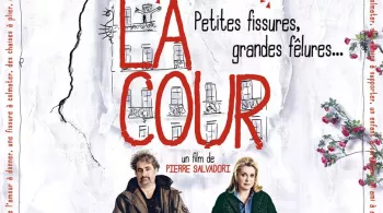 DANS LA COUR