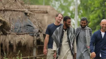 Rendez-vous en terre inconnue Avec Franck Gastambide chez les Van Gujjar