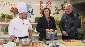 Ça roule en cuisine - Sophie Menut avec Ezio Bottoni et Arnaud Garro - crédit FTV
