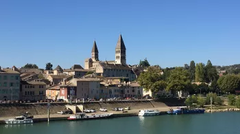 Vue de Tournus - Photo Tourisme Sud Bourgogne