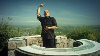 Abou Lagraa, la république du sens
