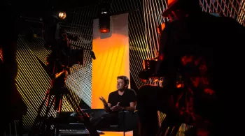 BRUEL, ENTRE LES LIGNES