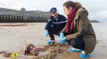 MEURTRES A SAINT-MALO
