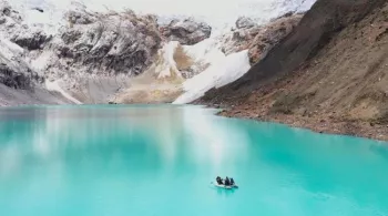 SUR LES FRONTS DES GLACIERS