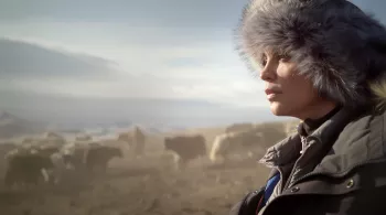 RENDEZ-VOUS EN TERRE INCONNUE AVEC NAWELL MADANI CHEZ LES ÉLEVEURS DE YAKS DE MONGOLIE
