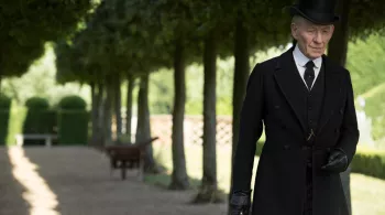 MR HOLMES
