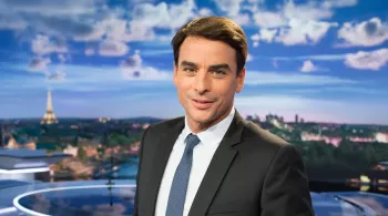 JULIAN BUGIER