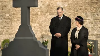 DE GAULLE, L'ÉCLAT ET LE SECRET
