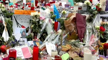 Hommage après les attentats du 13 novembre 2015