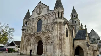 Le temps d'un détour à Poitiers, Notre Dame la Grande 