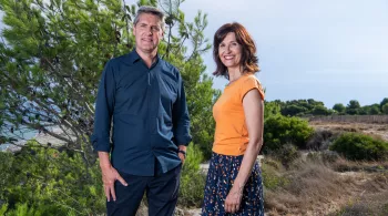 Enquêtes de région France 3 Occitanie présenté par Anne-Sophie Mandrou et Nicolas Albrand