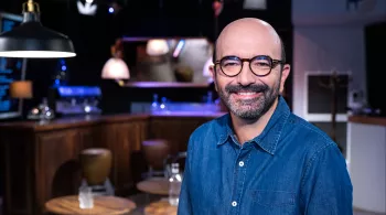 Patrick Noviello présente le 18h30 