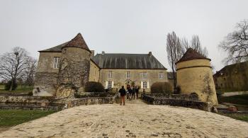 La vie des châteaux dans la Nièvre