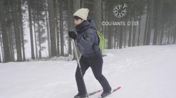 Carine Aigon fait du ski