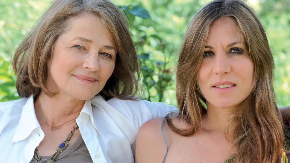 ELQUE CHOSE A TE DIRE COMEDIE DRAMATIQUE DE CECILE TELERMAN AVEC MATHILDE SEIGNER, PASCAL ELBE… #REUNION 1ERE