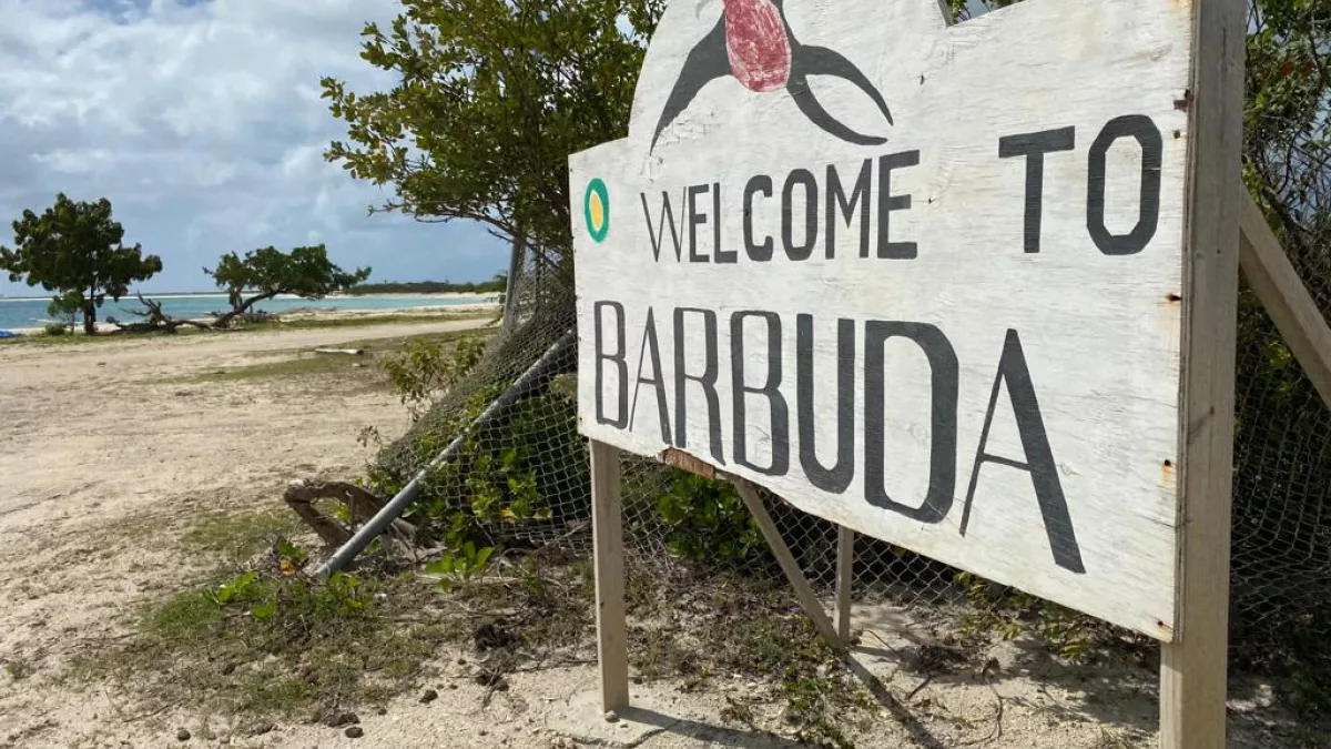 Caraïbes, le mensuel : L'île de Barbuda Caraïbes, le mensuel : L'île de Barbuda