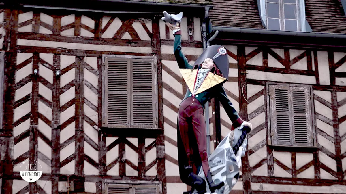 La Tête à l'Endroit dans l'Auxerrois La Tête à l'Endroit dans l'Auxerrois