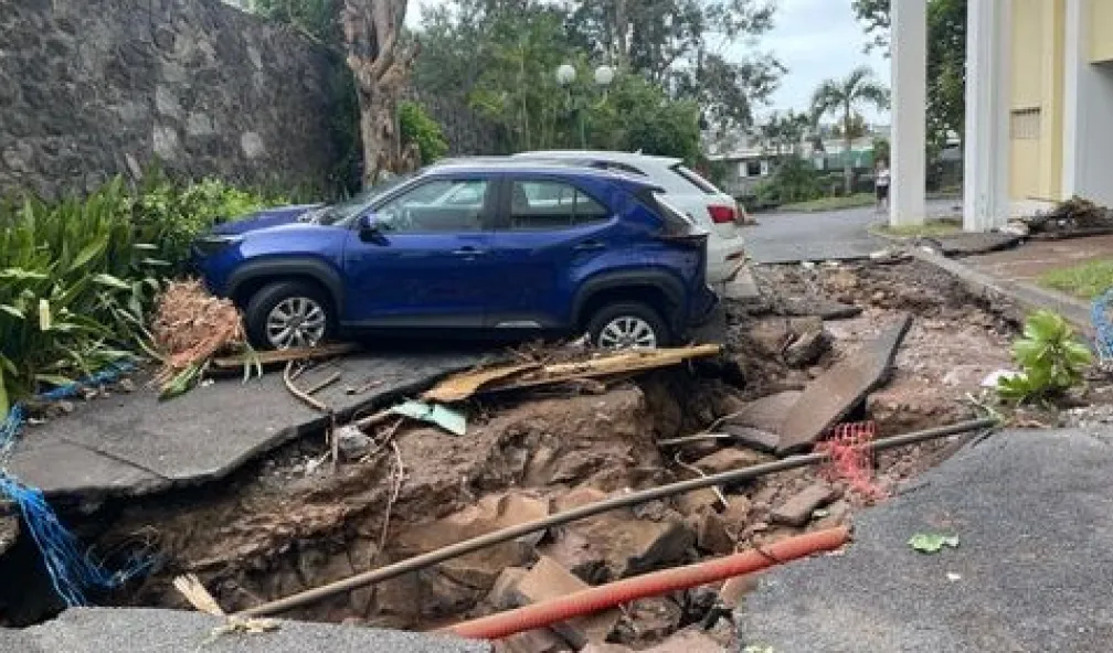 Le 26 février 2025, le temps s'arrêtait à La Réunion.  Garance, le nom d'un cyclone que nous n'oublierons jamais.  Un an plus tard, quel est le visage de notre île ?