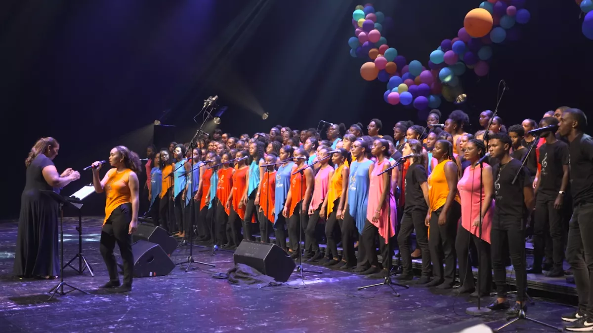 Concert Chorale Arpège à Tropiques Atrium : Les jeunes racontent Kassav' Concert Chorale Arpège à Tropiques Atrium : Les jeunes racontent Kassav'