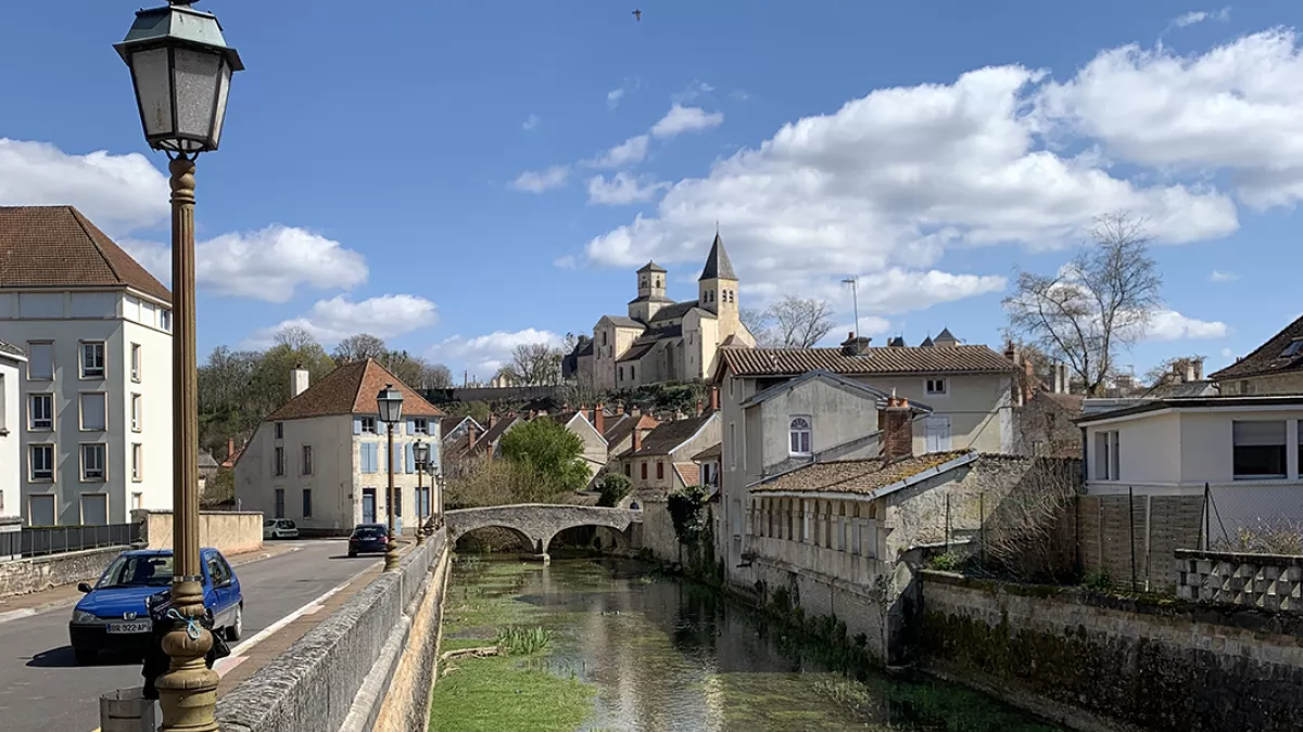 La Tête à l'Endroit dans le Châtillonnais La Tête à l'Endroit dans le Châtillonnais