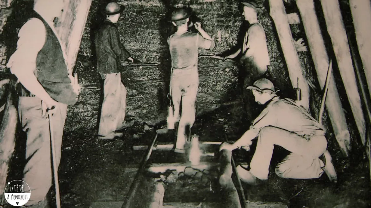 La Tête à l'Endroit à Montceau-les-Mines La Tête à l'Endroit à Montceau-les-Mines