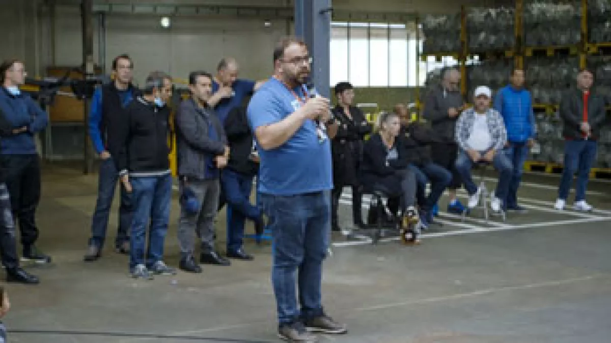 a quoi revent les ouvriers 2 greve usine ouvriers