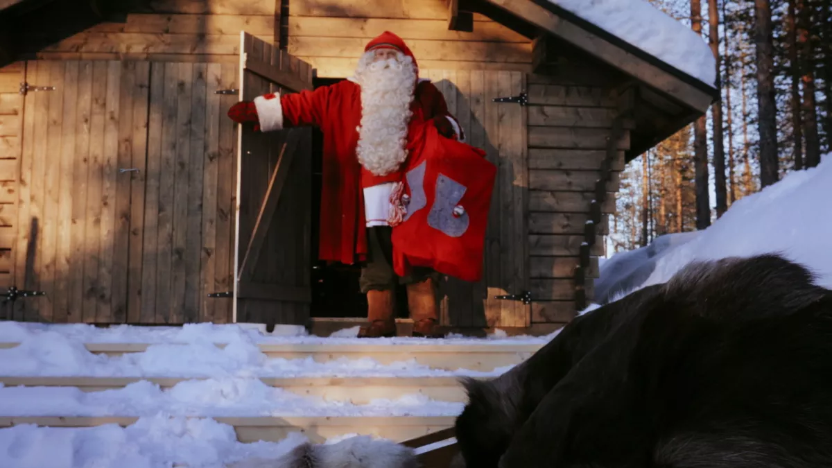 Qui veut brûler le Père Noël ? Qui veut brûler le Père Noël ?