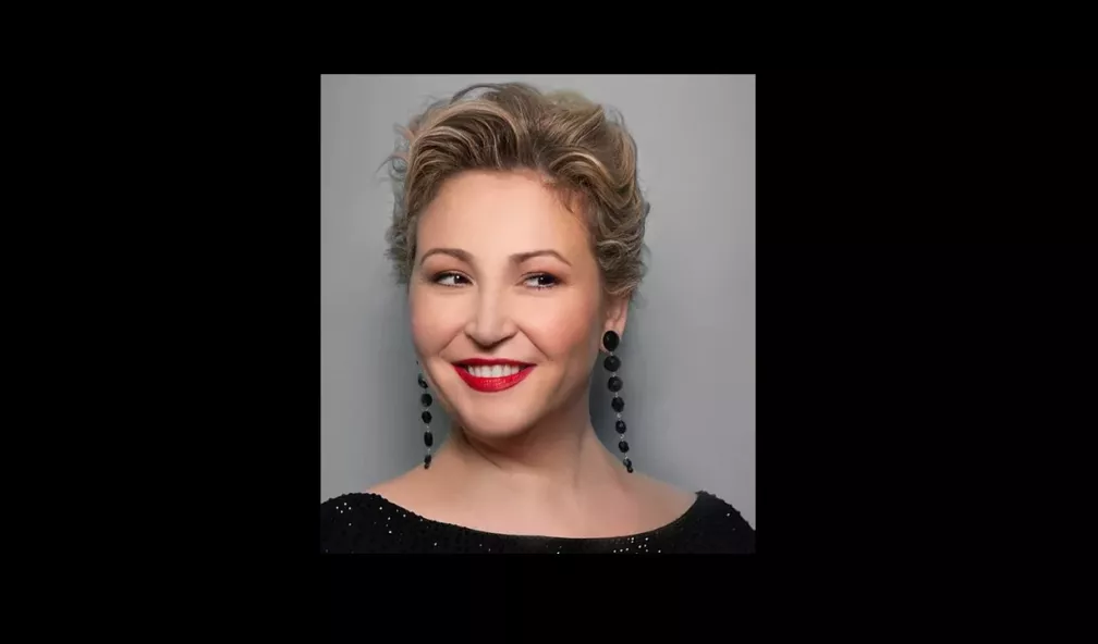 KARINE DESHAYES​ MEZZO-SOPRANO