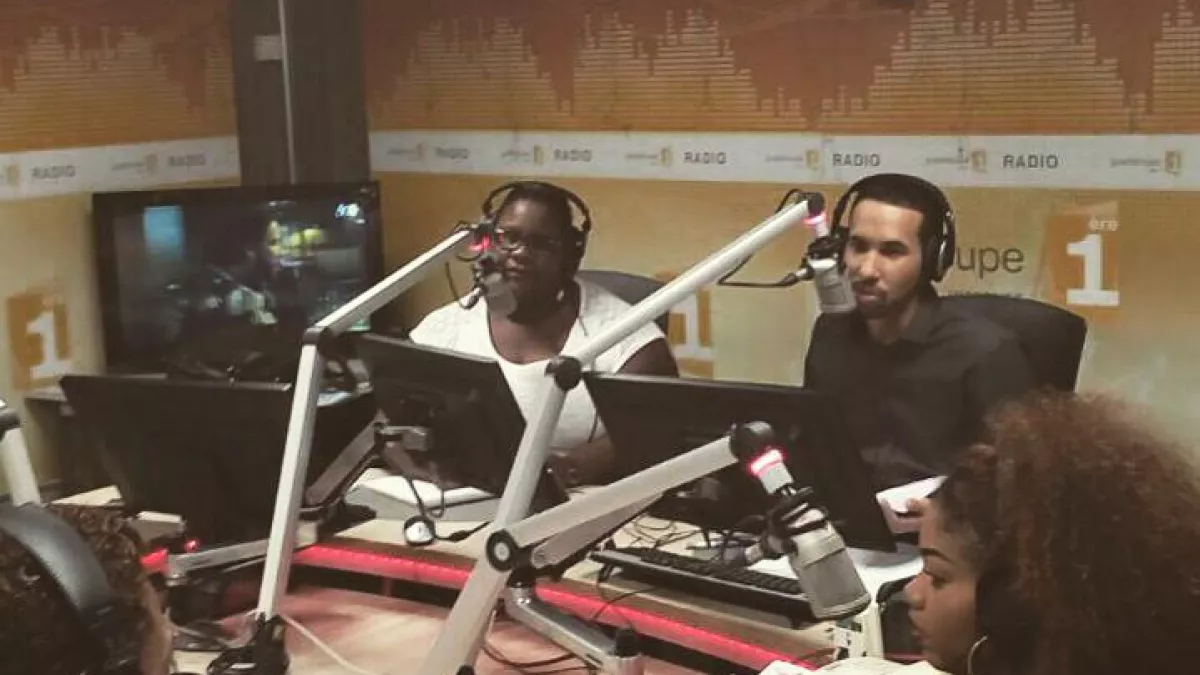 l'équipe de "Derrière le micro" @guadeloupe 1ère