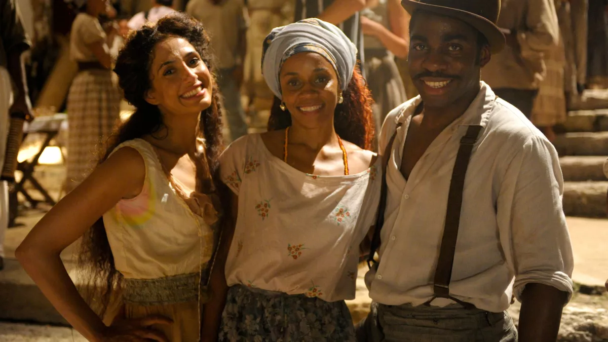 LES COULEURS DE LA LIBERTE - LADO A LADO - S2 #REUNION 1ERE