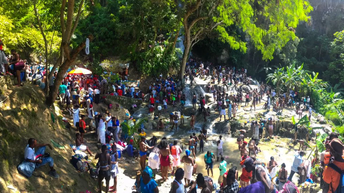 le pèlerinage en Haïti @MaévaMyriamPonet