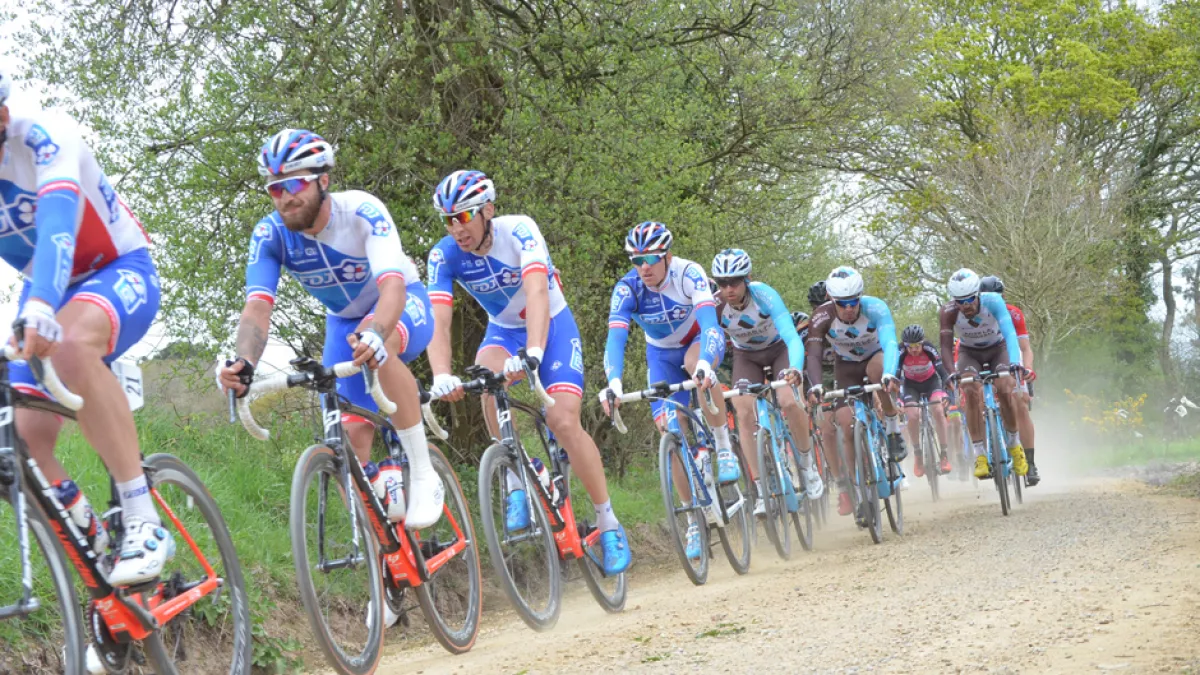 Peloton Tro Bro Leon 2017