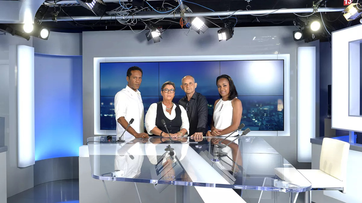 Steeven Gnipate, Nathalie Daly, Bernard Lassauce, Nadine Goapana et Dave Waheo-Hnasson présenteront la soirée spéciale du 4 novembre