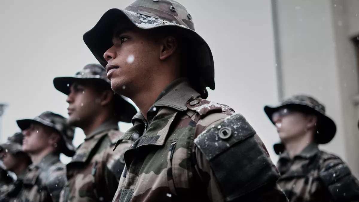 Du paradis à la guerre