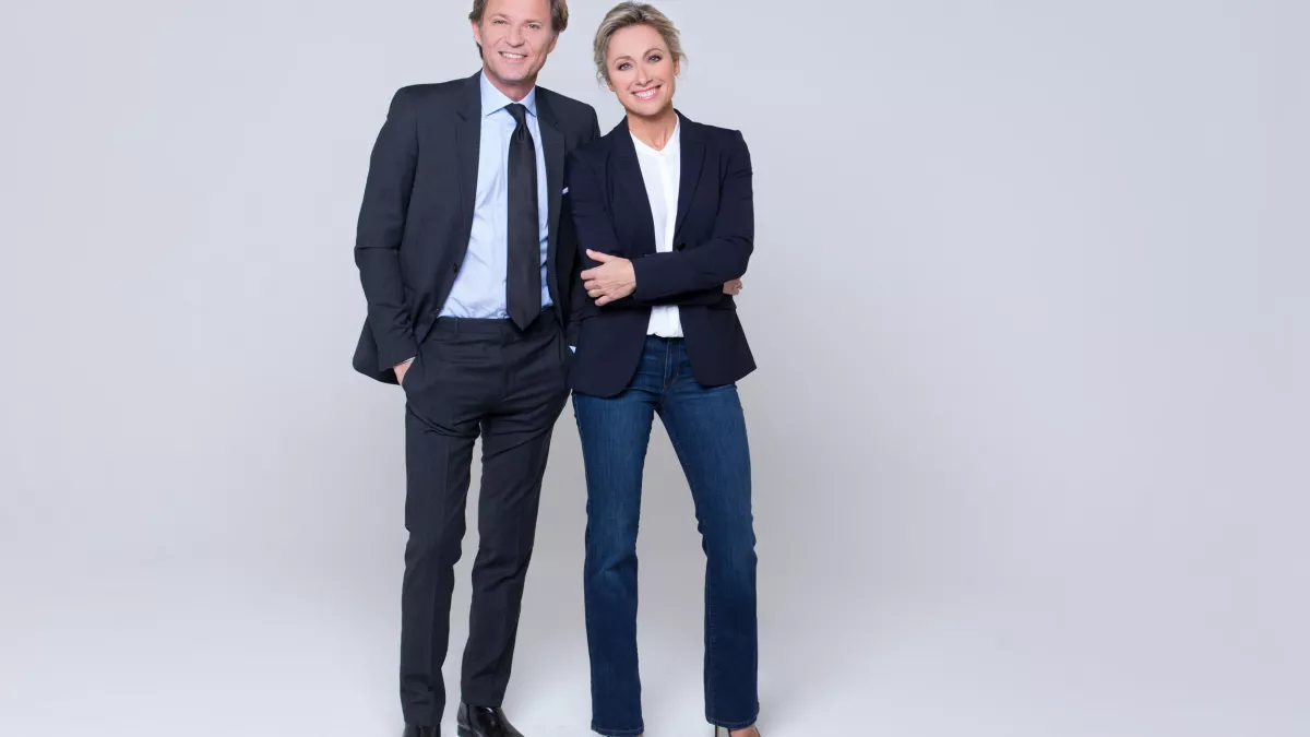 Anne-Sophie Lapix et Laurent Delahousse
