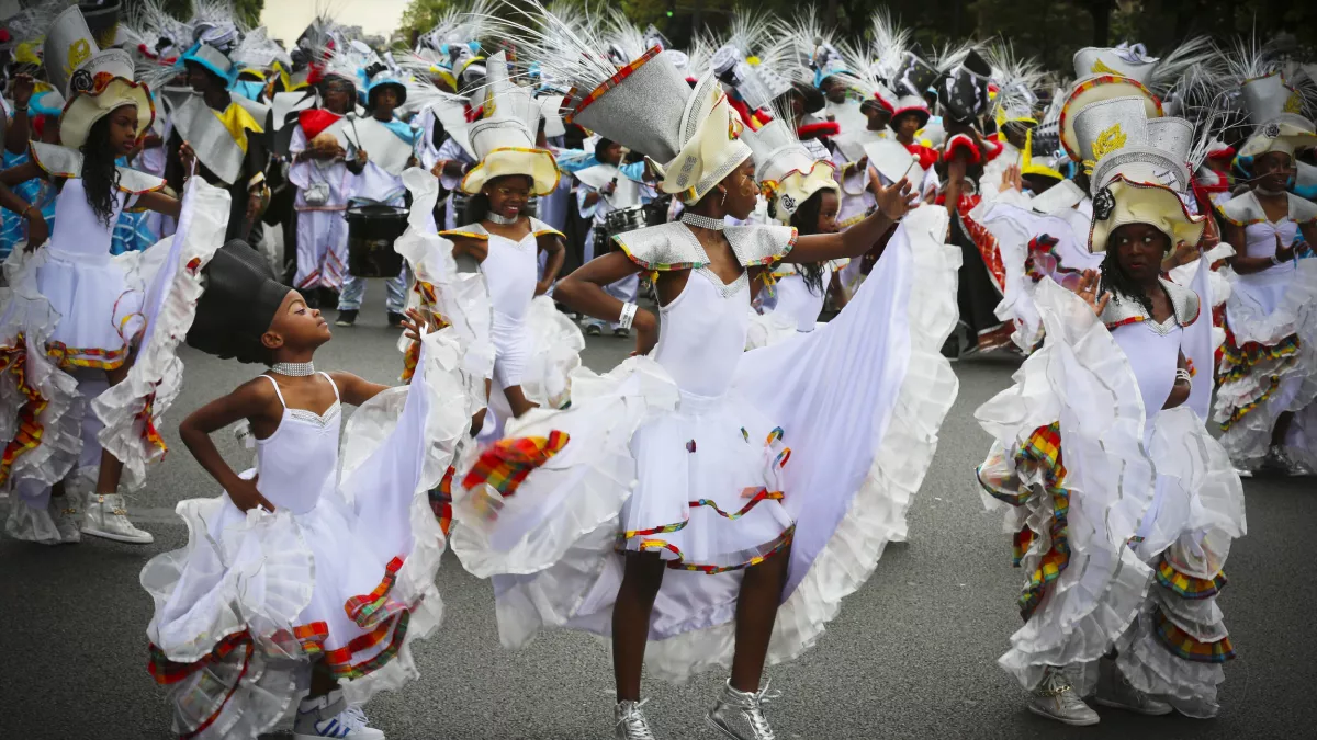 CARNAVAL TROPICAL DE PARIS 2014