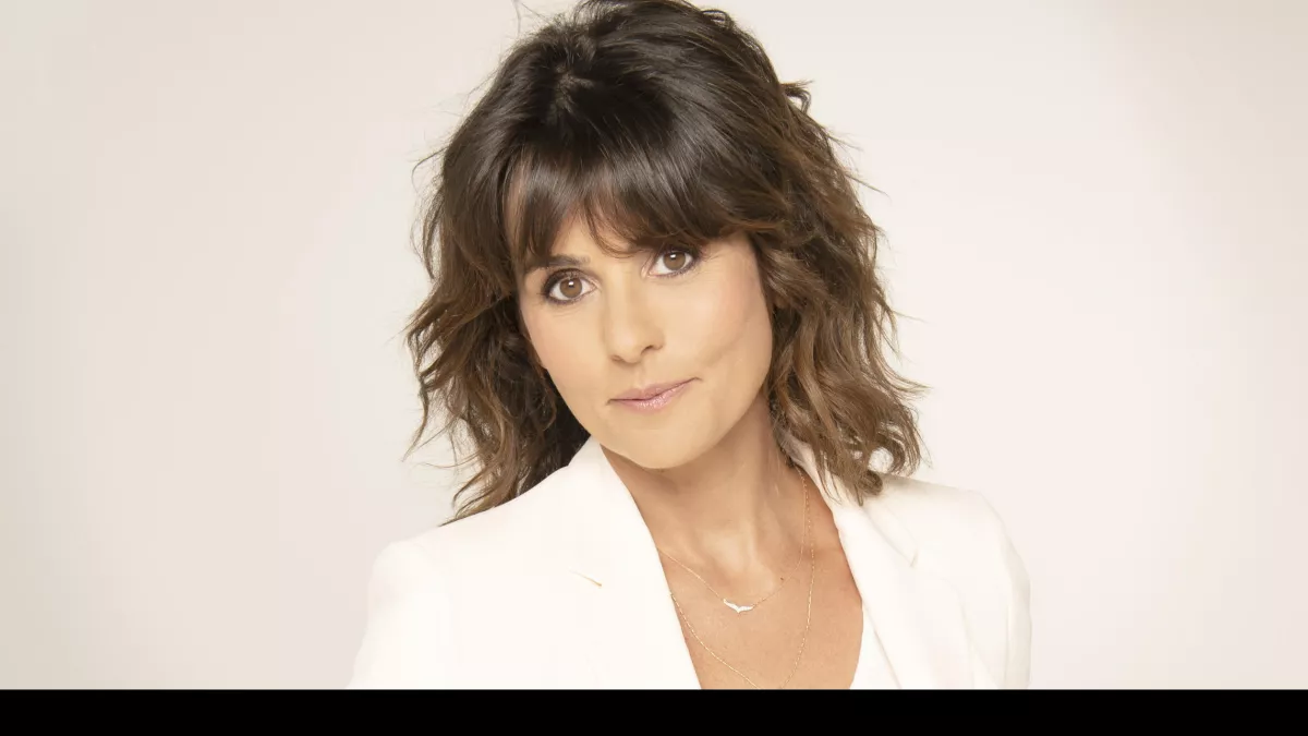 Faustine Bollaert- FRANCE 3