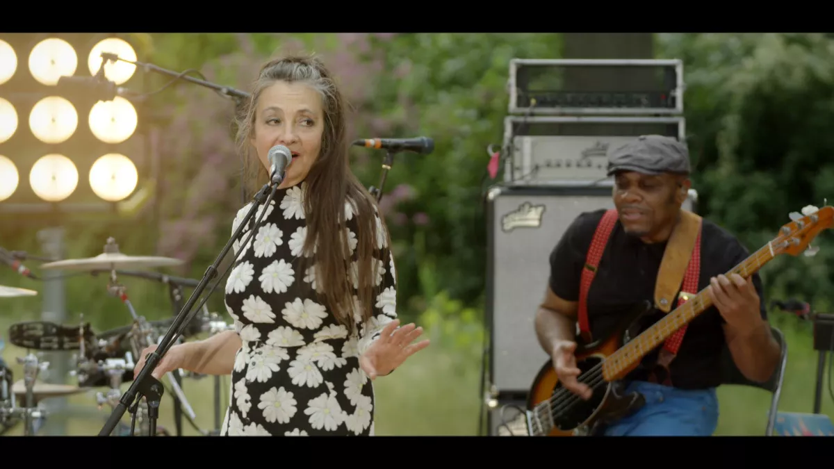CATHERINE RINGER CHANTE LES RITA MITSOUKO
