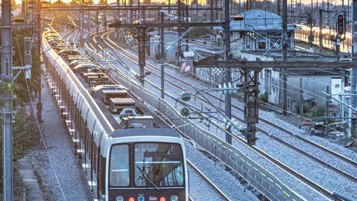 RER B 