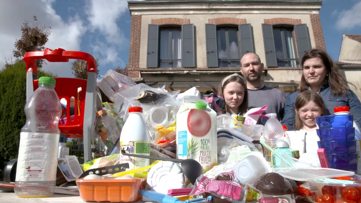 Enquête de santé - Ces plastiques qui nous intoxiquent