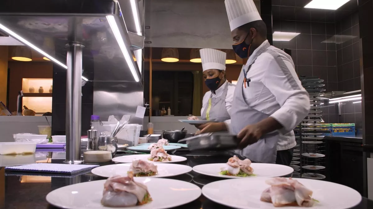OUTRE-MER, LA CUISINE DES ETOILES