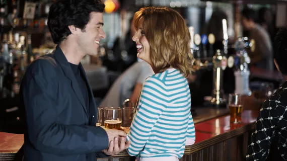 LES POUPEES RUSSES FILM DE CEDRIC KLAPISCH AVEC ROMAIN DURIS, KELLY REILLY #REUNION 1ERE