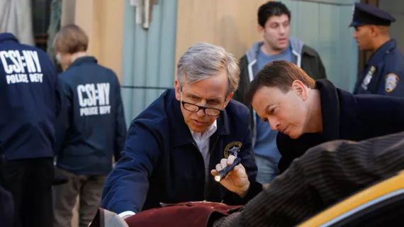 LES EXPERTS : MANHATTAN - SAISON 9