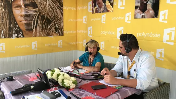 Le studio radio décentralisé au couleurs du FIFO