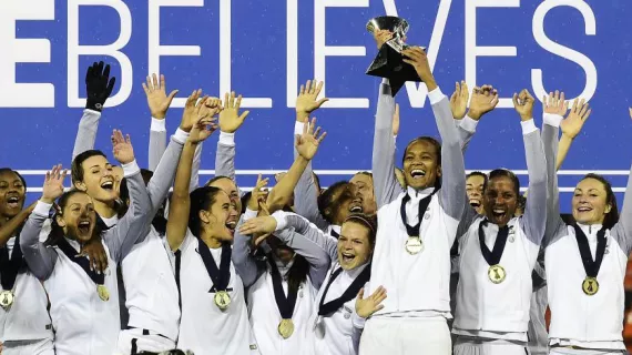 FOOT FEMININ -  MATCH AMICAL : PAYS-BAS / FRANCE EN DIRECT SUR REUNION 1ERE