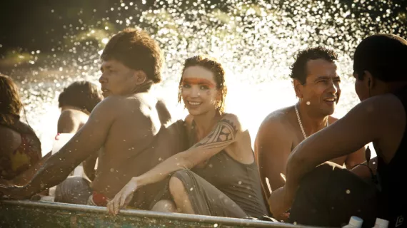 JUSQU'AU BOUT DU MONDE TELEFILM D'AVENTURES S UR RÉUNION 1ERE