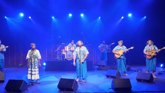 Blue Hau